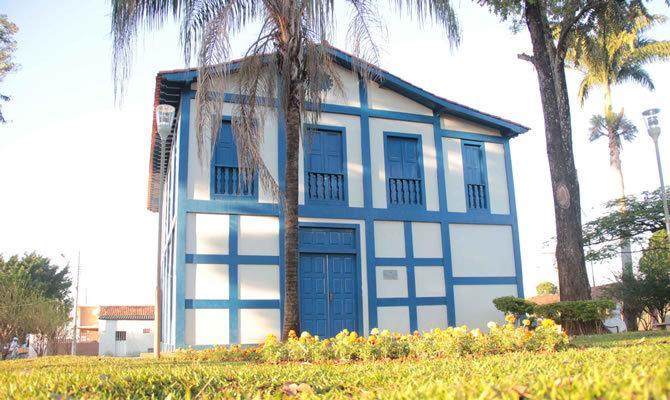 Hotel Veredas Paracatu Exterior photo